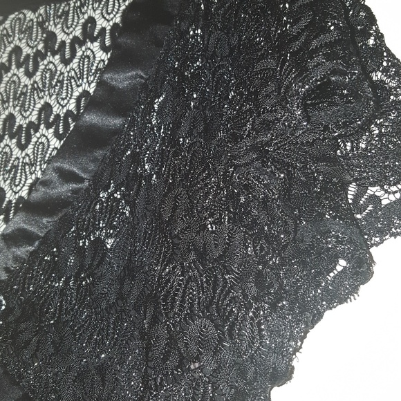 Top - Picture 3 of 3